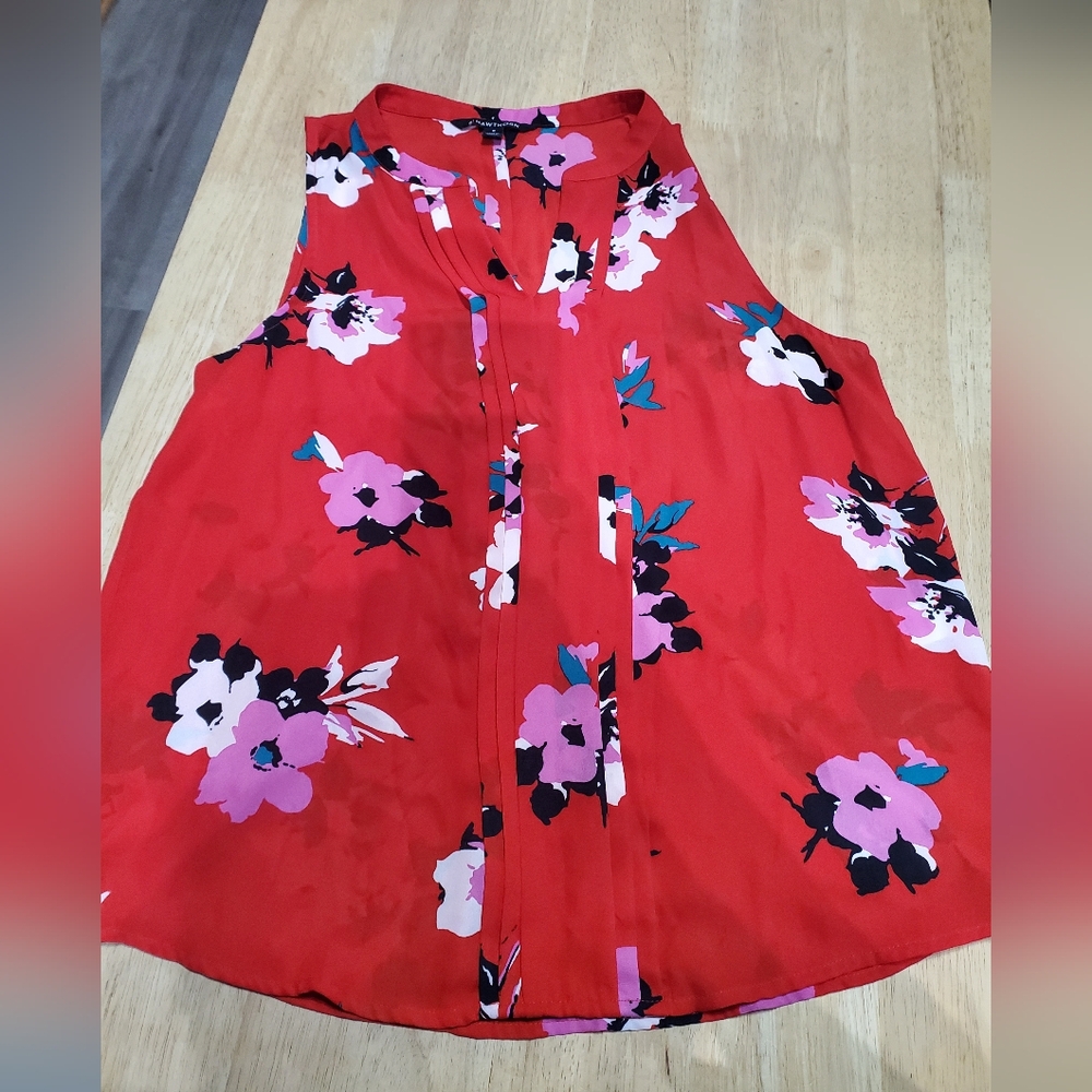 41 Hawthorn red floral top